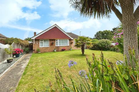 Prospect Road, Minster 3 bed detached bungalow for sale