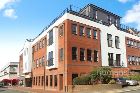 St. Georges Court, St. Georges Road... 2 bed apartment for sale