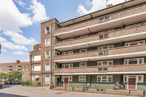 East Street, London 2 bed apartment for sale