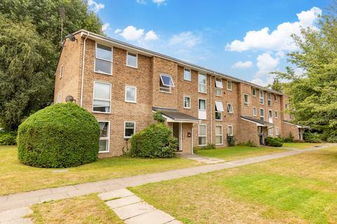 Sarel Way, Horley RH6 2 bed flat for sale