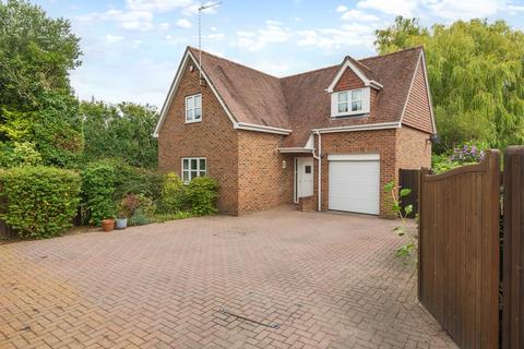 Bournemouth Road, Chandler's Ford... 3 bed detached house for sale