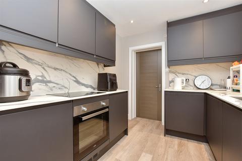 Tharp Road, Wallington SM6 3 bed terraced house for sale