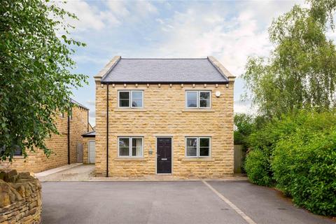 Chapel Fold, Leeds LS17 3 bed detached house for sale