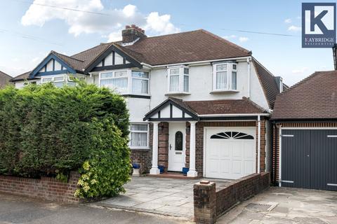 Waverley Road, Epsom, KT17 5 bed semi