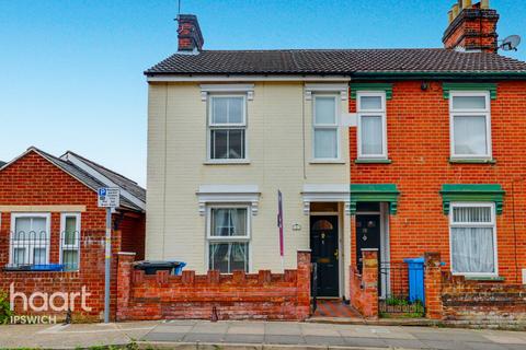 Martin Road, Ipswich 2 bed end of terrace house for sale