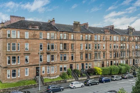 Crow Road, Glasgow G11 2 bed flat for sale