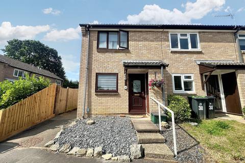 Verwood 2 bed end of terrace house for sale