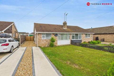 Mill View, Huntingdon PE28 2 bed bungalow for sale