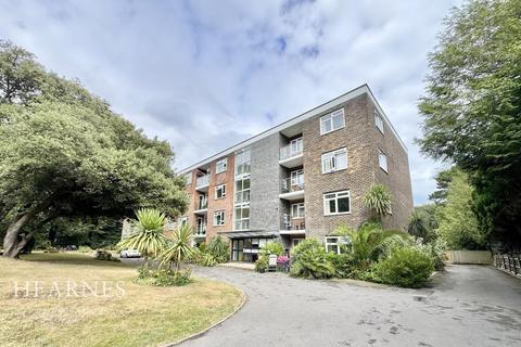 Chine Crescent Road, Westcliff... 2 bed apartment for sale