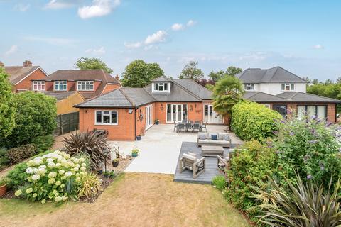 Reading Road, Reading RG5 5 bed detached house for sale