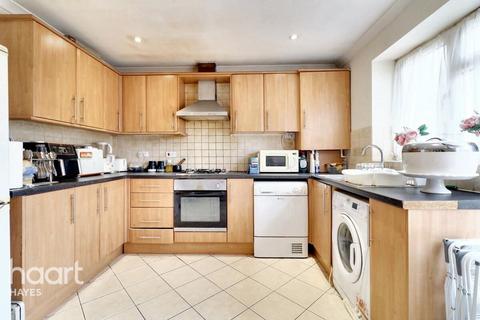 Manor Road, Hayes 2 bed end of terrace house for sale