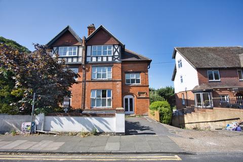 Castle Avenue, Dover, CT16 1 bed flat for sale