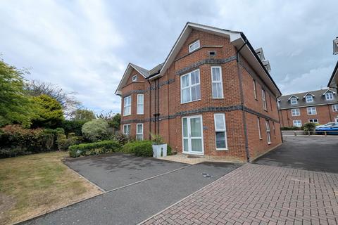 Flat 3, 644 Dorchester Road... 2 bed flat for sale