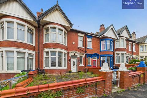 Warbreck Hill Road, Blackpool, FY2 4 bed terraced house for sale