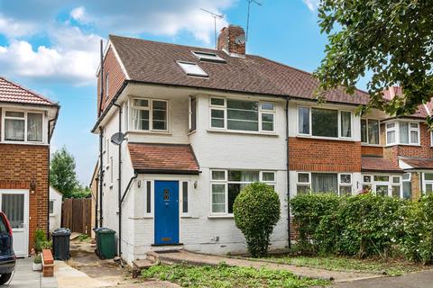 Ashfield Road, Southgate, London, N14 4 bed semi