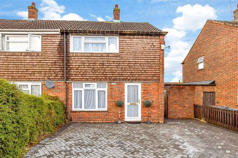 Flaxpond Road, Ashford, Kent 2 bed semi