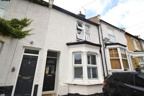 Cantwell Road, London 4 bed terraced house for sale