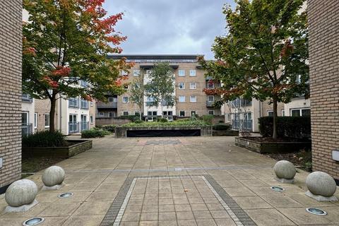 Cline Road, Bounds Green N11 2 bed apartment for sale
