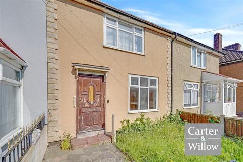 Rogers Road, Dagenham, Essex 3 bed terraced house for sale