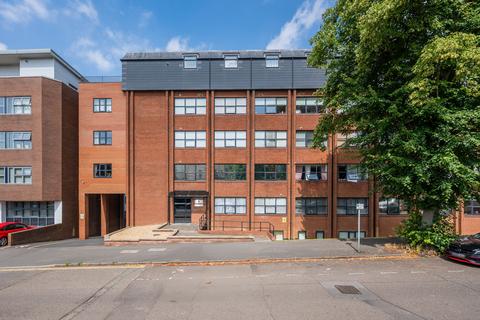 Station Road, Kettering, NN15 1 bed apartment for sale