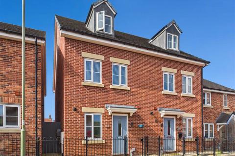 Ceiriog Way, St. Martins, Oswestry 3 bed house for sale