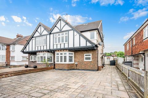 Chadacre Road, Stoneleigh KT17 4 bed semi