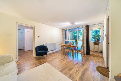 Paveley Street, St Johns Wood... 2 bed flat for sale