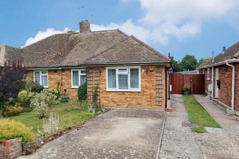 Daux Avenue, Billingshurst 2 bed semi