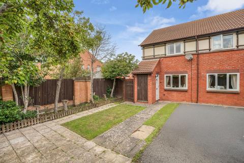 Whitsun Pasture, Milton Keynes MK15 2 bed semi