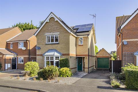 Pyrethrum Way, Willingham CB24 3 bed detached house for sale