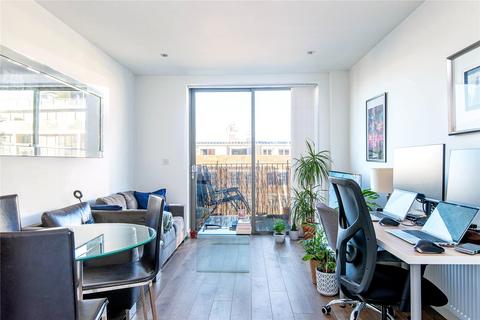 Ravenscroft Court, London E1 1 bed apartment for sale