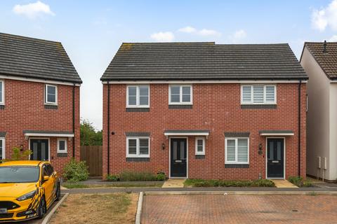 Flint Crescent, Westbury BA13 3 bed semi