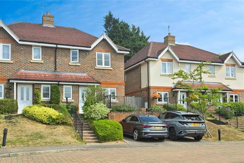 Bishop Gray Rise, Bishop's Stortford... 3 bed house for sale
