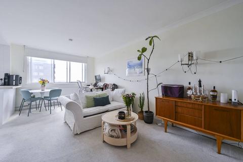 Cambridge Square, Hyde Park Estate... 1 bed flat for sale