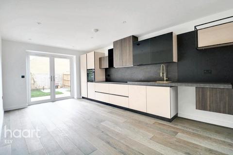 Lynn Road, Ely 2 bed detached bungalow for sale