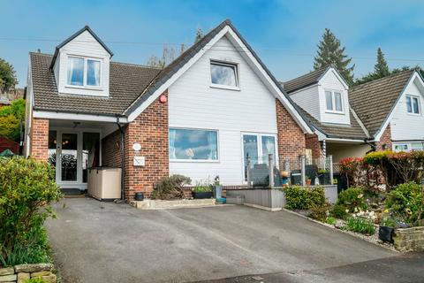 Clough Park, Fenay Bridge, HD8 4 bed detached house for sale