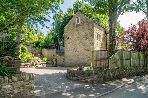 The Knowle, Shepley, Huddersfield, HD8 4 bed detached house for sale
