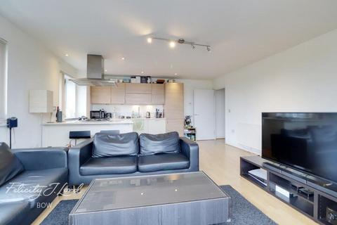 Merchant Street, London 3 bed apartment for sale