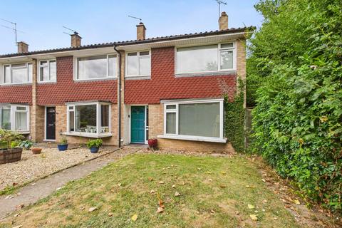 Marlow SL7 3 bed end of terrace house for sale