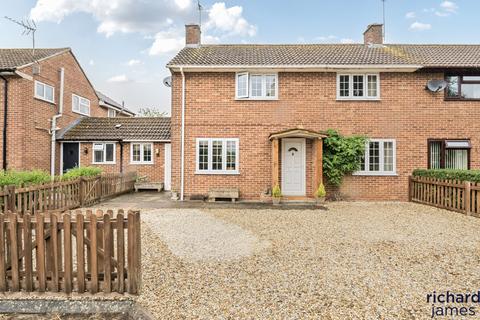 Aldbourne Road, Baydon, SN8 4 bed semi