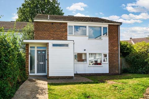 Stanstead Close, Bromley, BR2 2 bed maisonette for sale