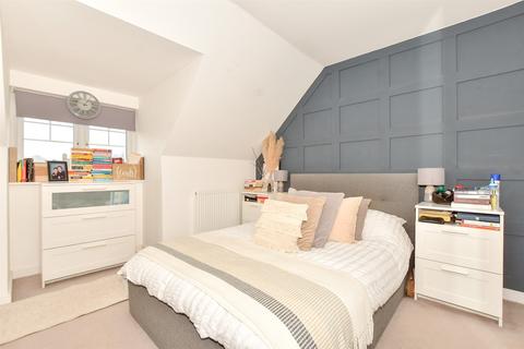 Westbrook Drive, Folkestone, Kent 3 bed semi