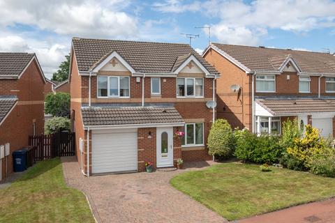 Berrington Drive, Tyne and Wear NE5 4 bed detached house for sale