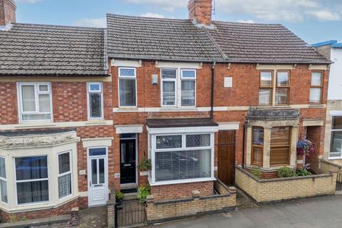 St. Peters Avenue, Kettering NN16 3 bed terraced house for sale