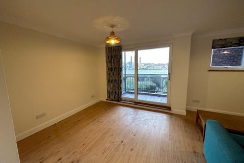 Luralda Wharf, Isle of Dogs, London, E14 1 bed apartment for sale