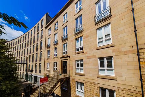 26/1 Fettes Row, New Town, Edinburgh... 2 bed flat for sale
