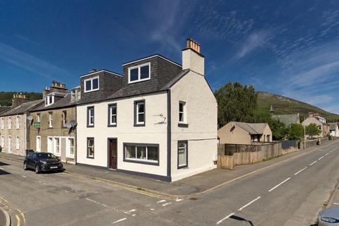 3 Leithen Road, Innerleithen, EH44 6HX 4 bed apartment for sale