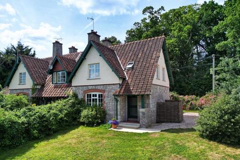 Newton Abbot TQ13 3 bed cottage for sale
