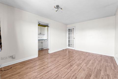 Sherfield Close, New Malden, KT3 1 bed flat for sale