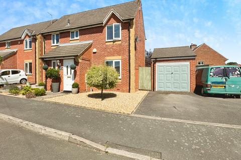Ladyfields Way, Swadlincote, DE11 3 bed detached house for sale